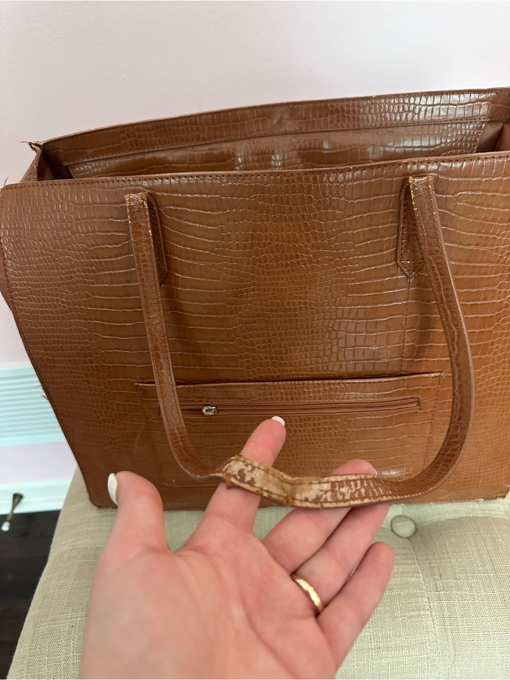 BEIS Maple Croc-Embossed Large Tote - Picture 3 of 6